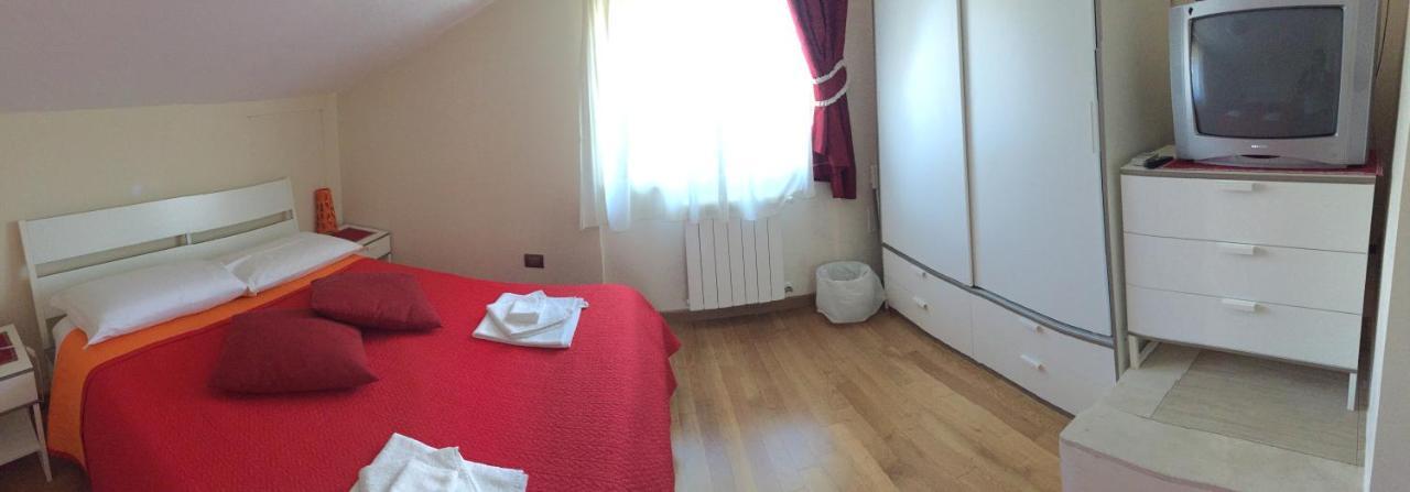 Bed&Breakfast Riccio&Lella Фиумичино Екстериор снимка