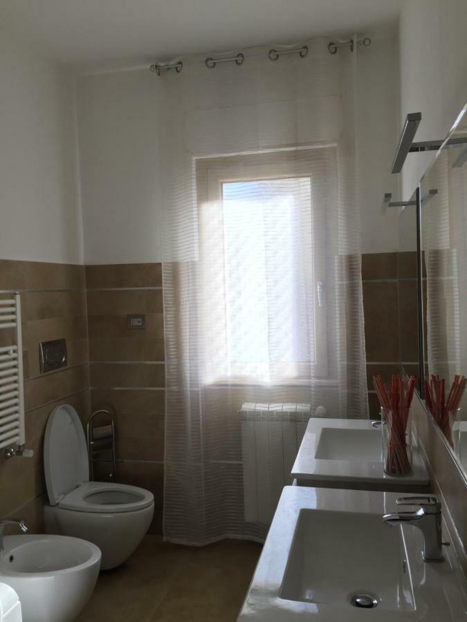 Bed&Breakfast Riccio&Lella Фиумичино Екстериор снимка