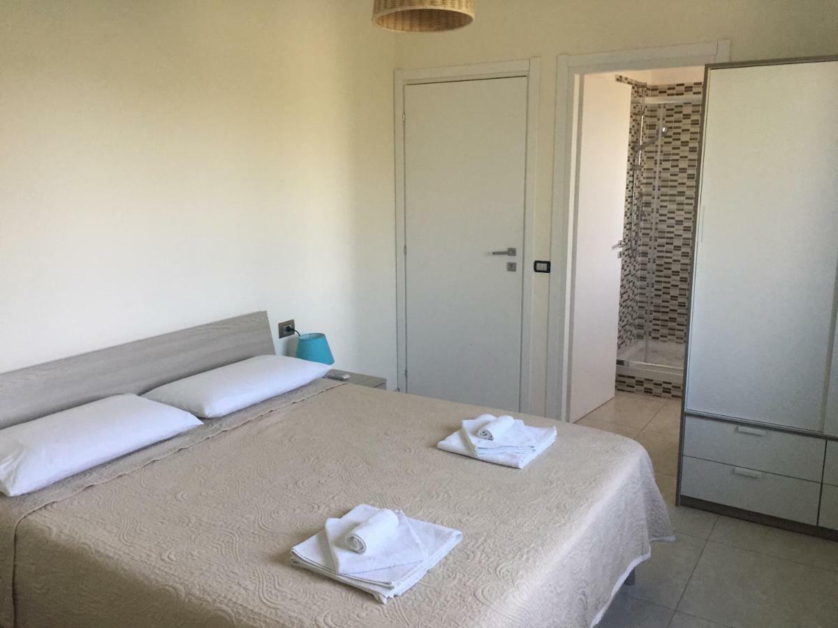 Bed&Breakfast Riccio&Lella Фиумичино Екстериор снимка